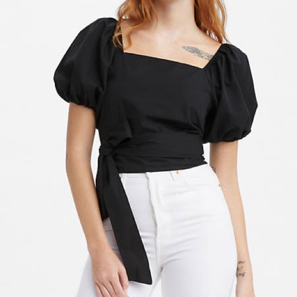 Levi’s size XS Black VERA Puff Sleeve Top Blouse.